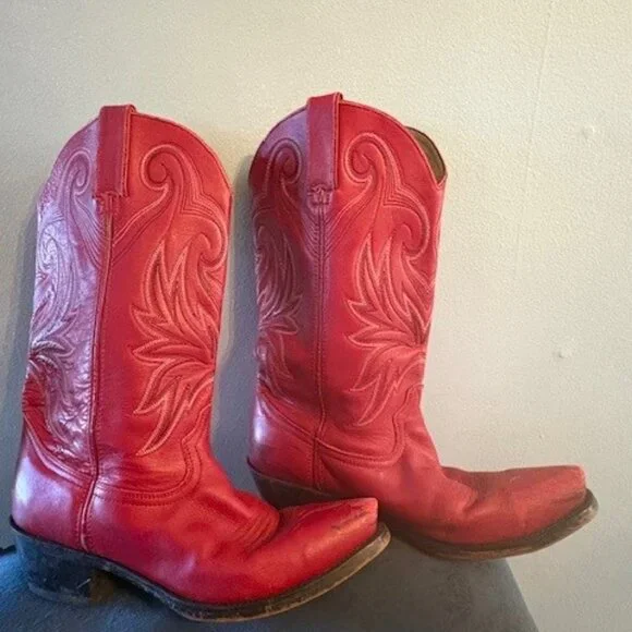 Durango Women's Red Western Boot - Women's Size 8 ; Men's Size 6 1/2 - Picture 3 of 7